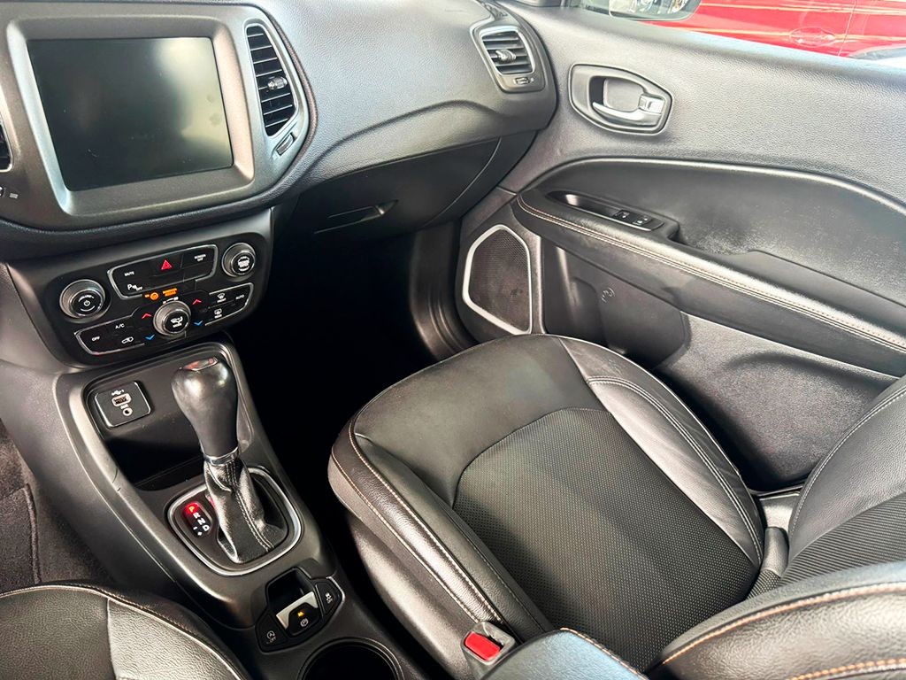 JEEP COMPASS