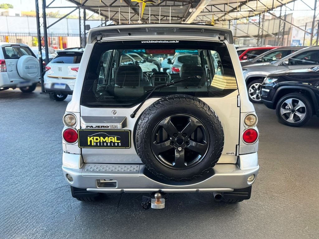 MITSUBISHI PAJERO TR4