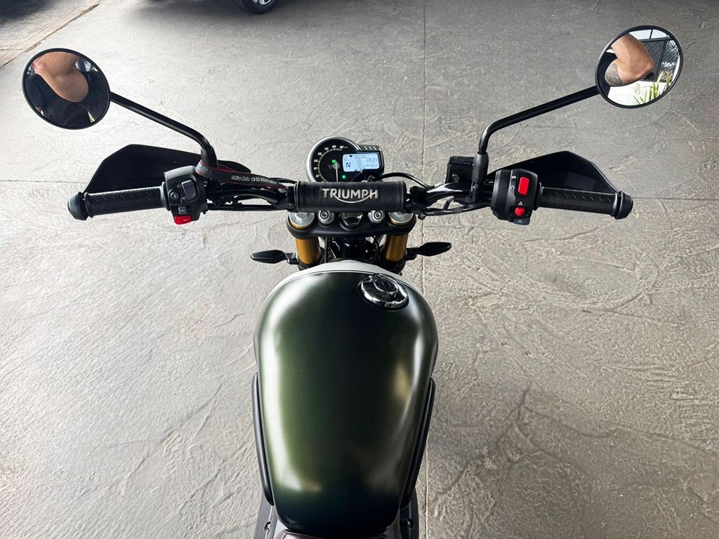 TRIUMPH SCRAMBLER