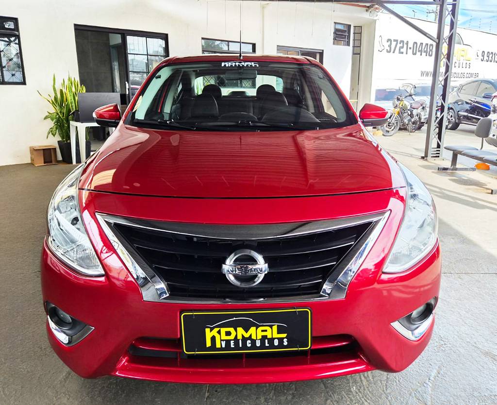 NISSAN VERSA