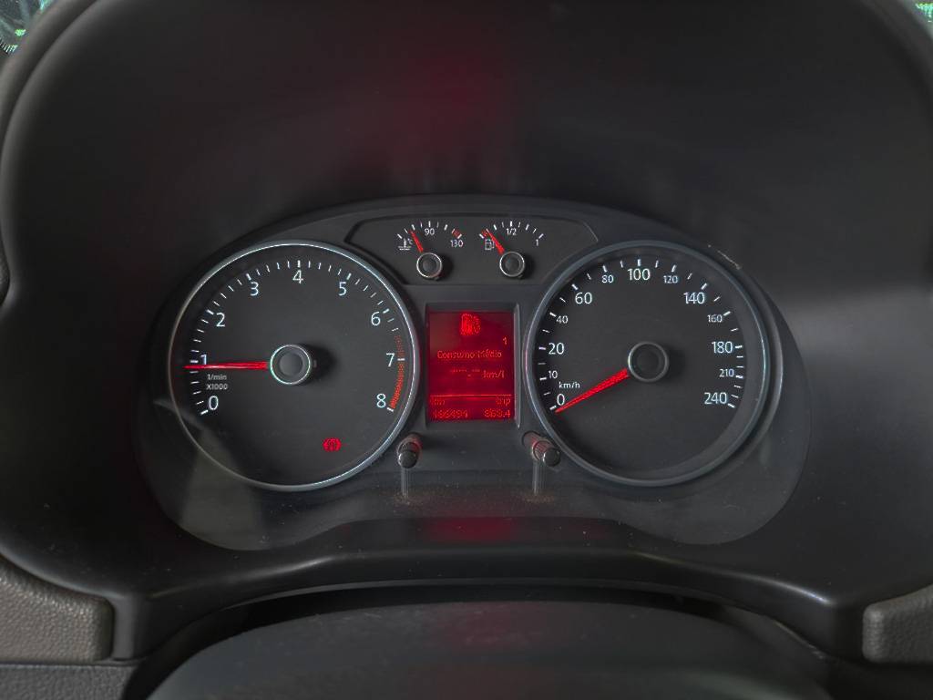 VOLKSWAGEN SAVEIRO