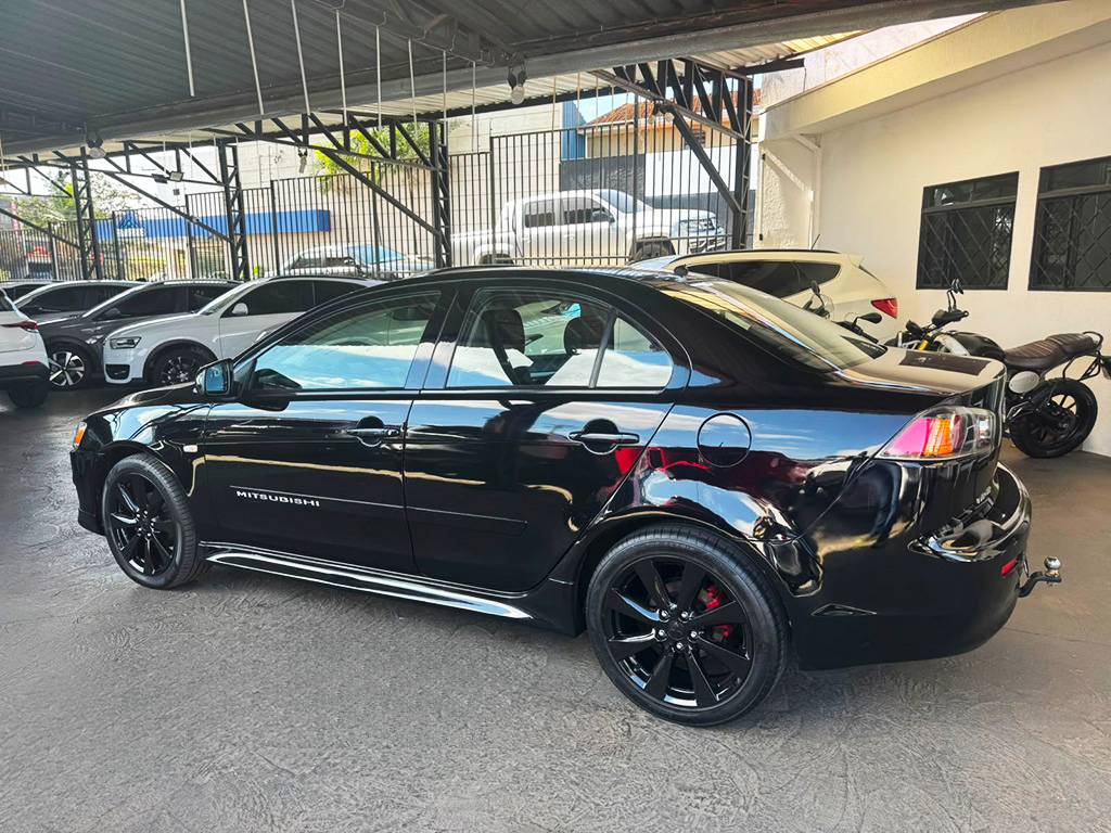 MITSUBISHI LANCER