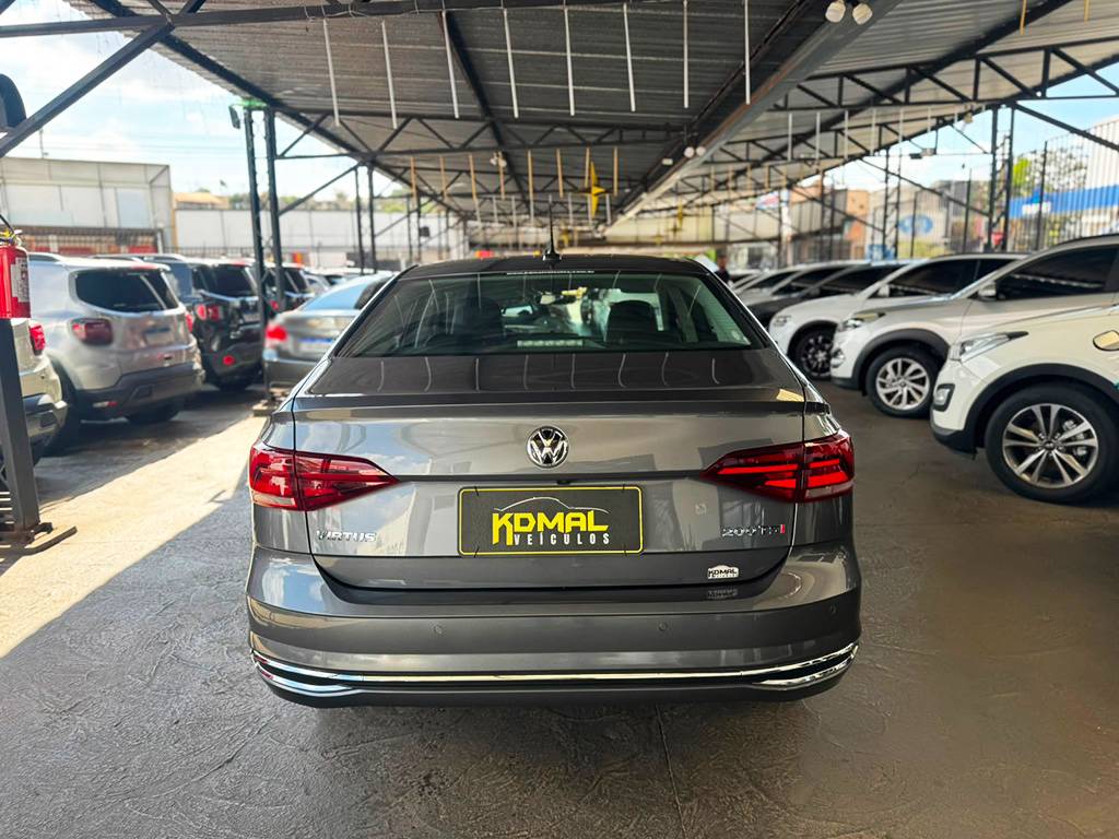 VOLKSWAGEN VIRTUS