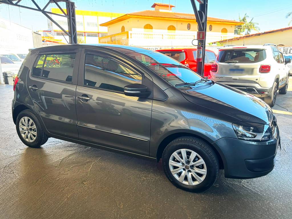 VOLKSWAGEN FOX