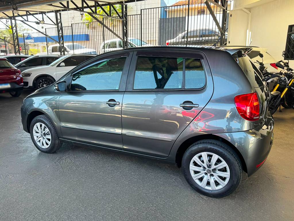VOLKSWAGEN FOX
