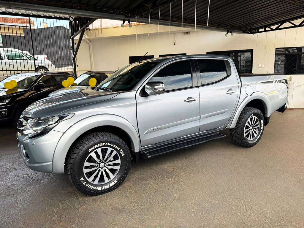 MITSUBISHI L200 TRITON