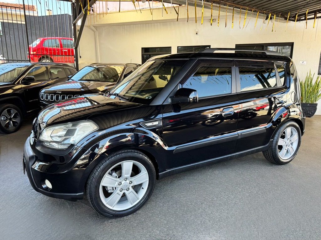 KIA SOUL