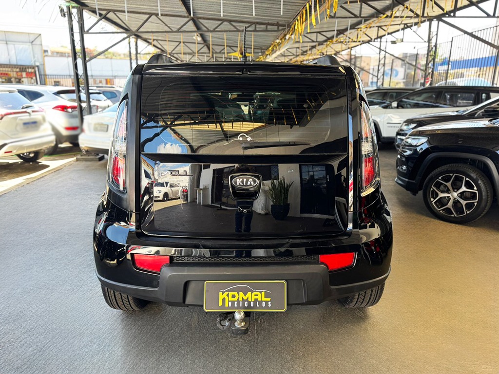 KIA SOUL