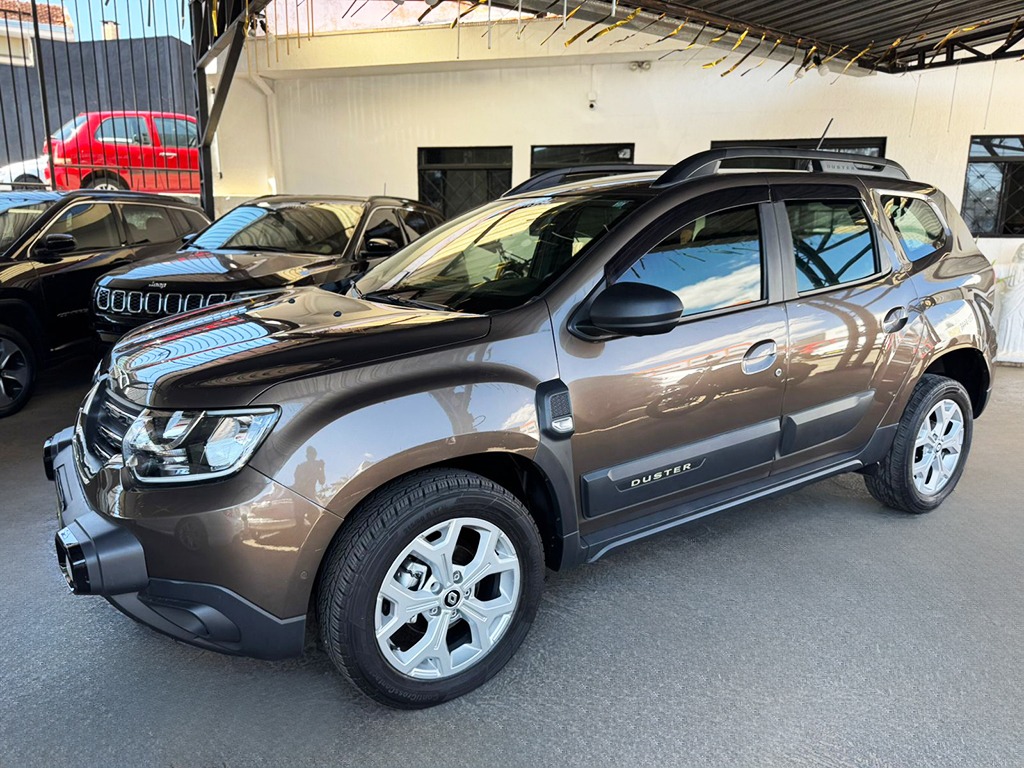 RENAULT DUSTER