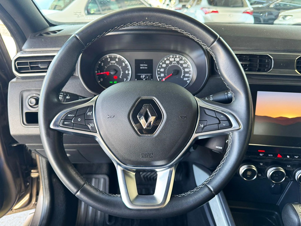 RENAULT DUSTER