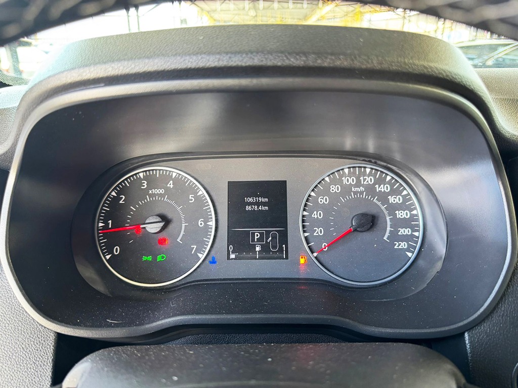 RENAULT DUSTER