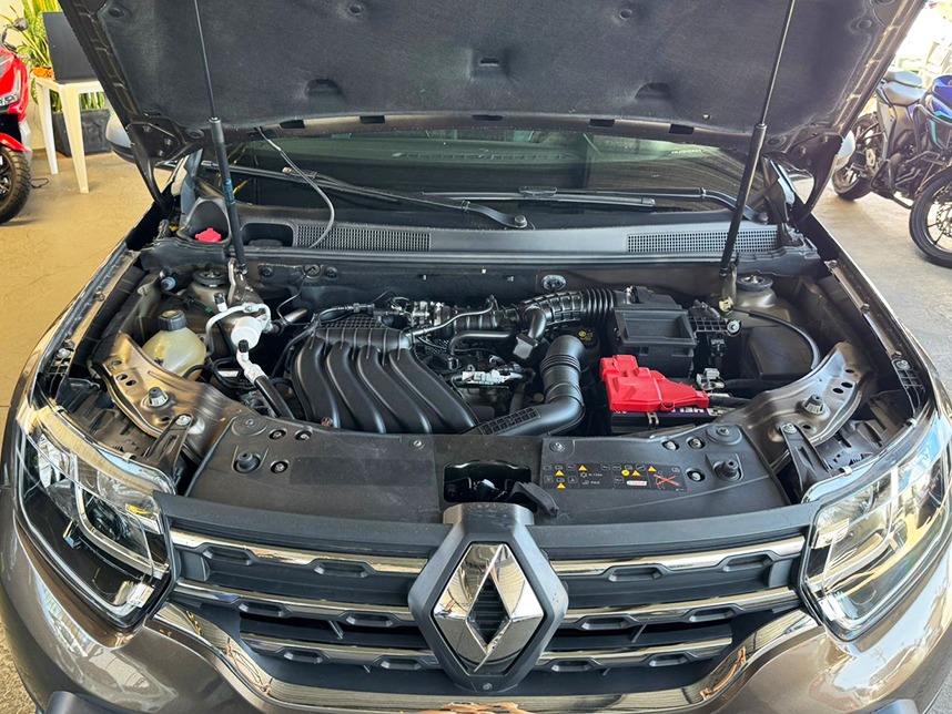 RENAULT DUSTER