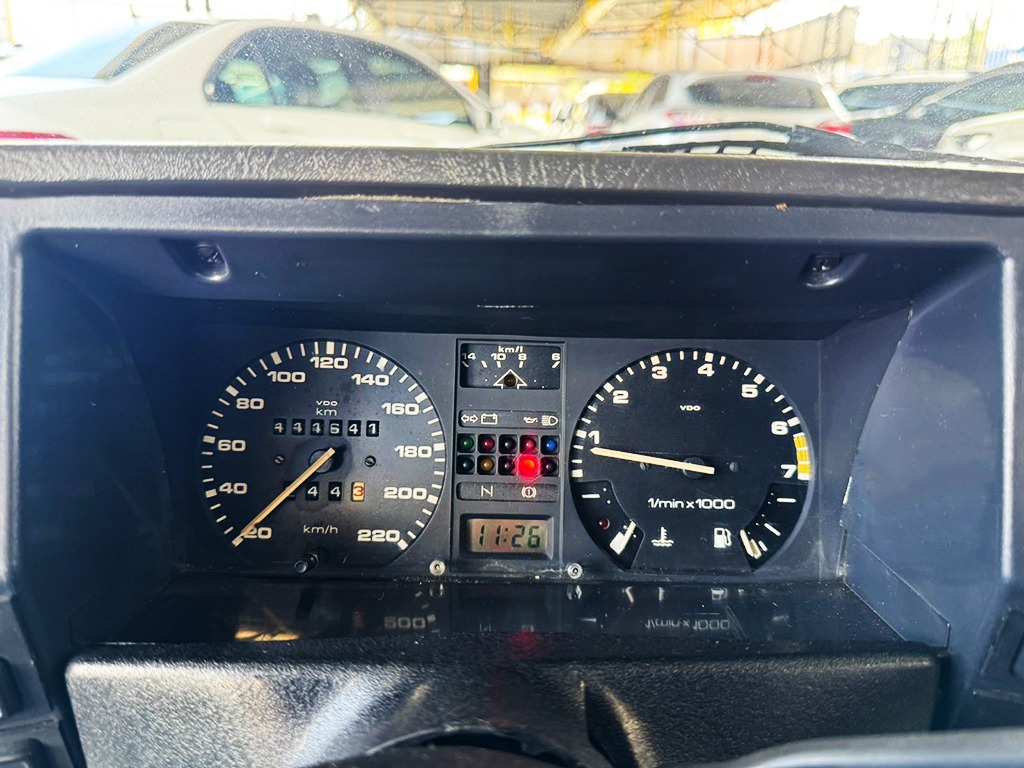 VOLKSWAGEN SAVEIRO