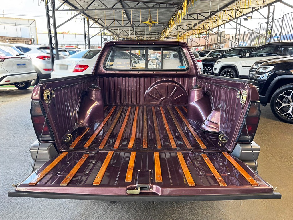 VOLKSWAGEN SAVEIRO