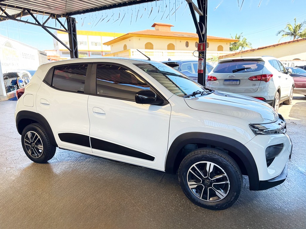 RENAULT KWID