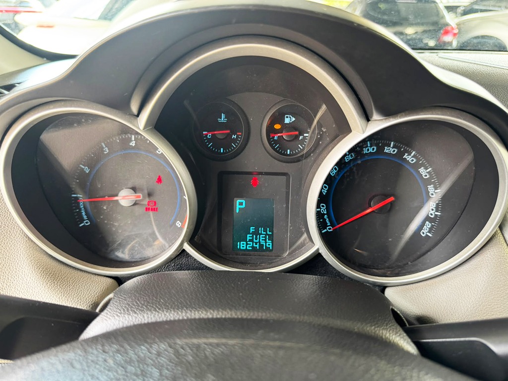 CHEVROLET CRUZE