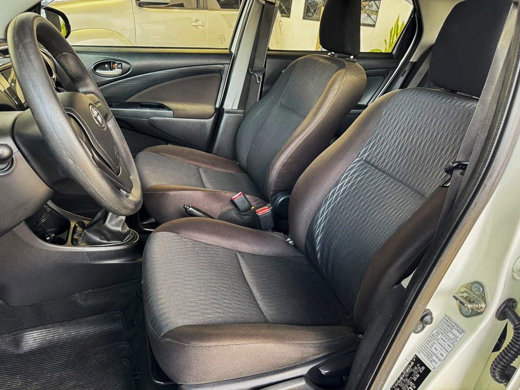 TOYOTA ETIOS