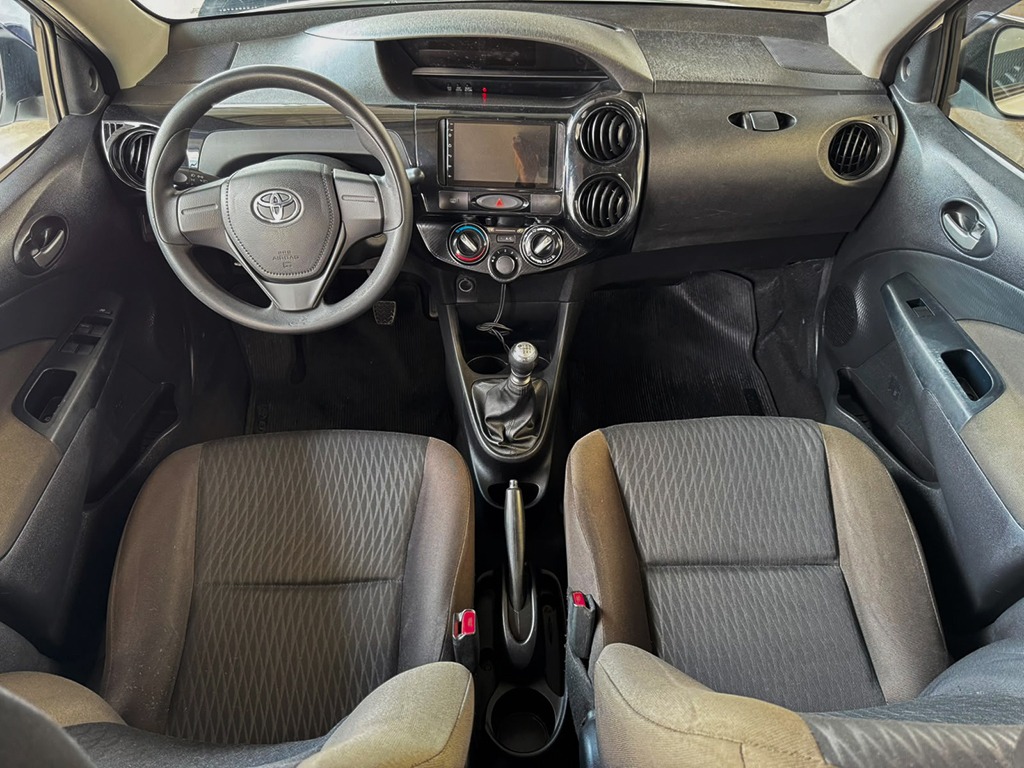 TOYOTA ETIOS