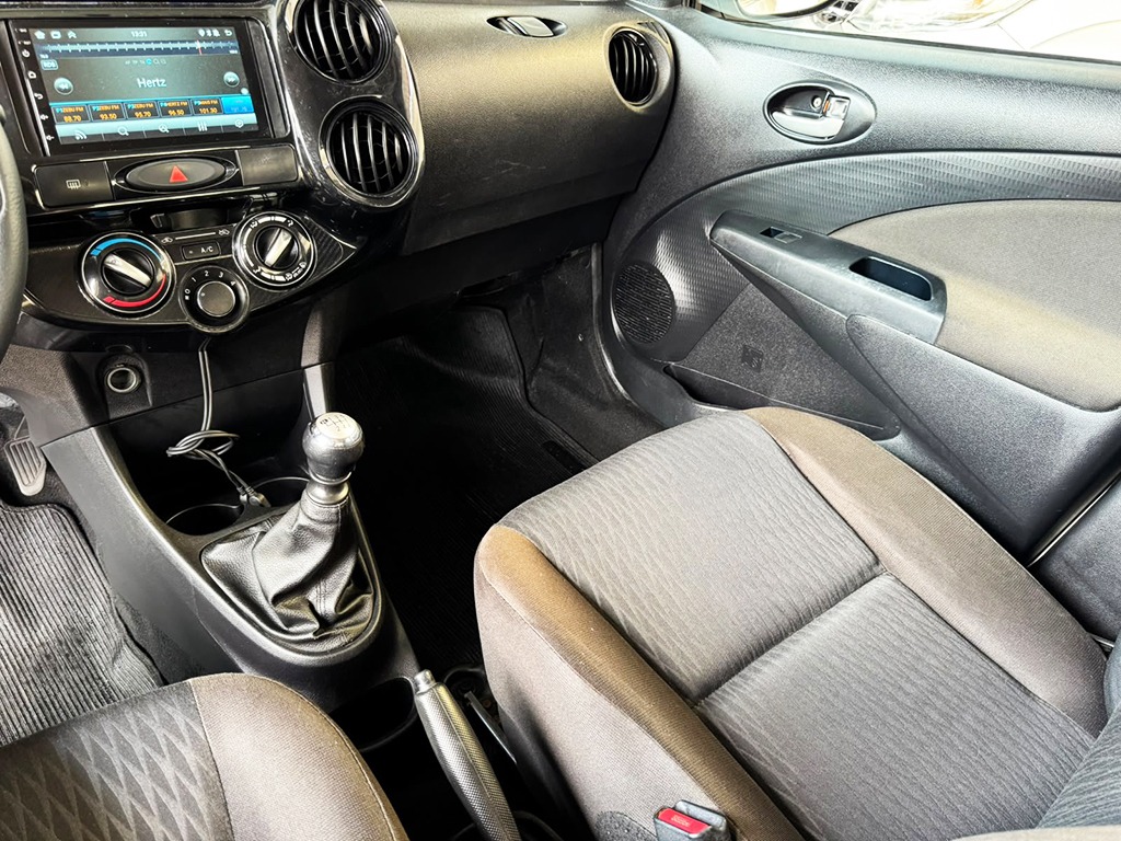 TOYOTA ETIOS