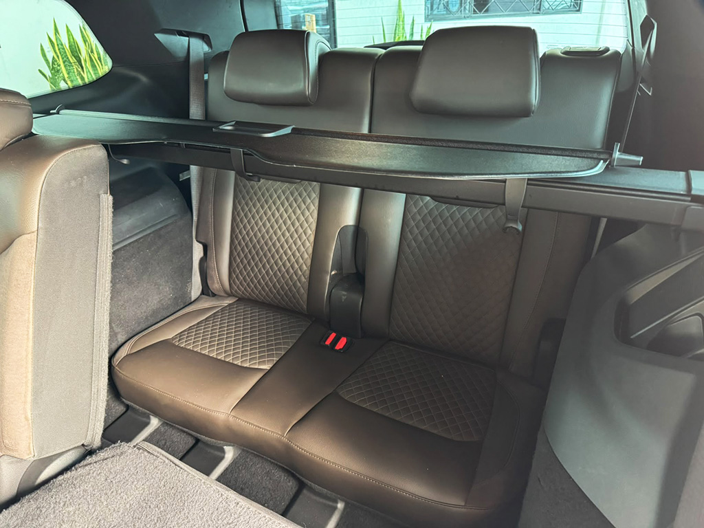 JEEP COMMANDER