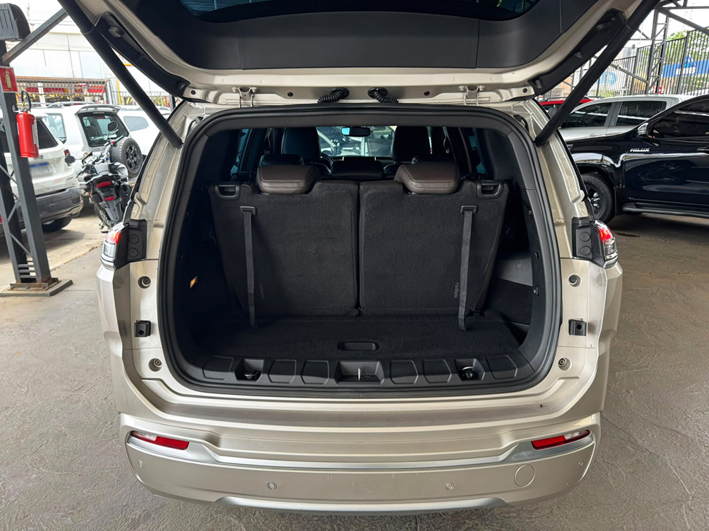 JEEP COMMANDER
