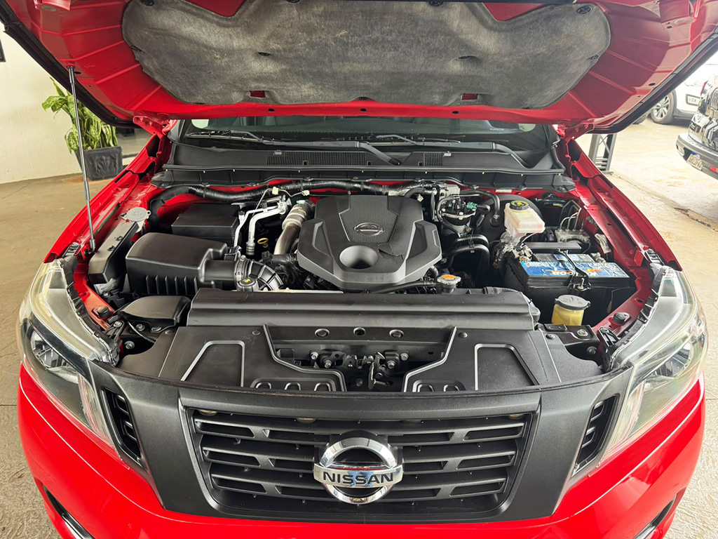 NISSAN FRONTIER