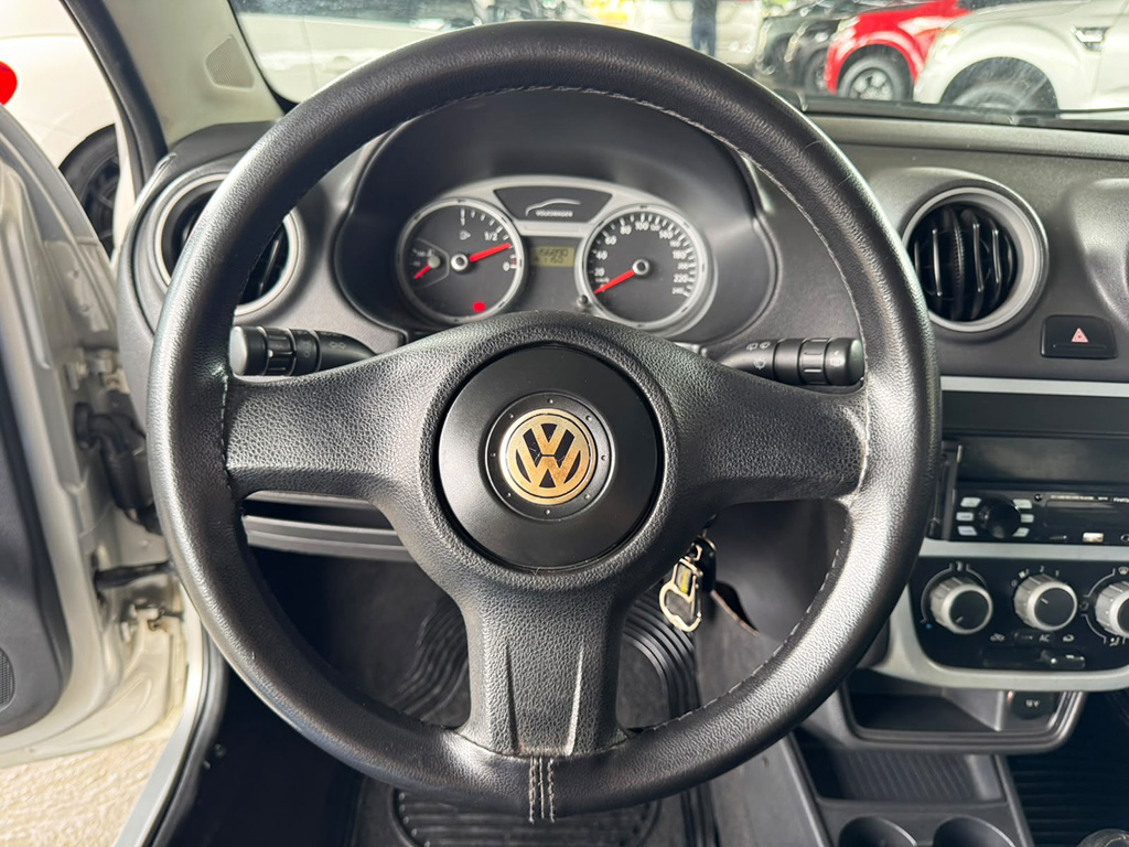 VOLKSWAGEN GOL