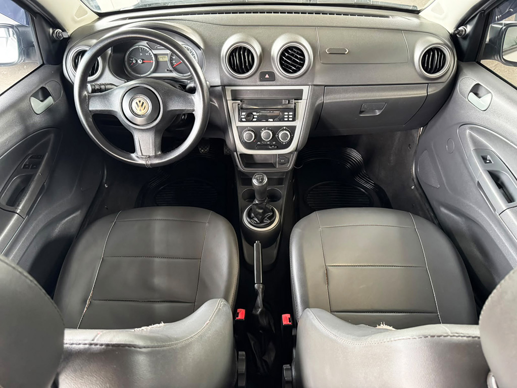 VOLKSWAGEN GOL