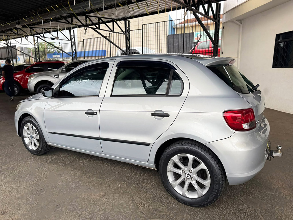 VOLKSWAGEN GOL
