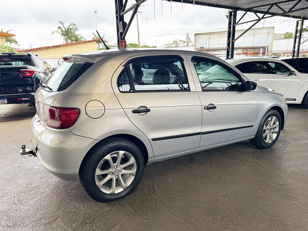 VOLKSWAGEN GOL