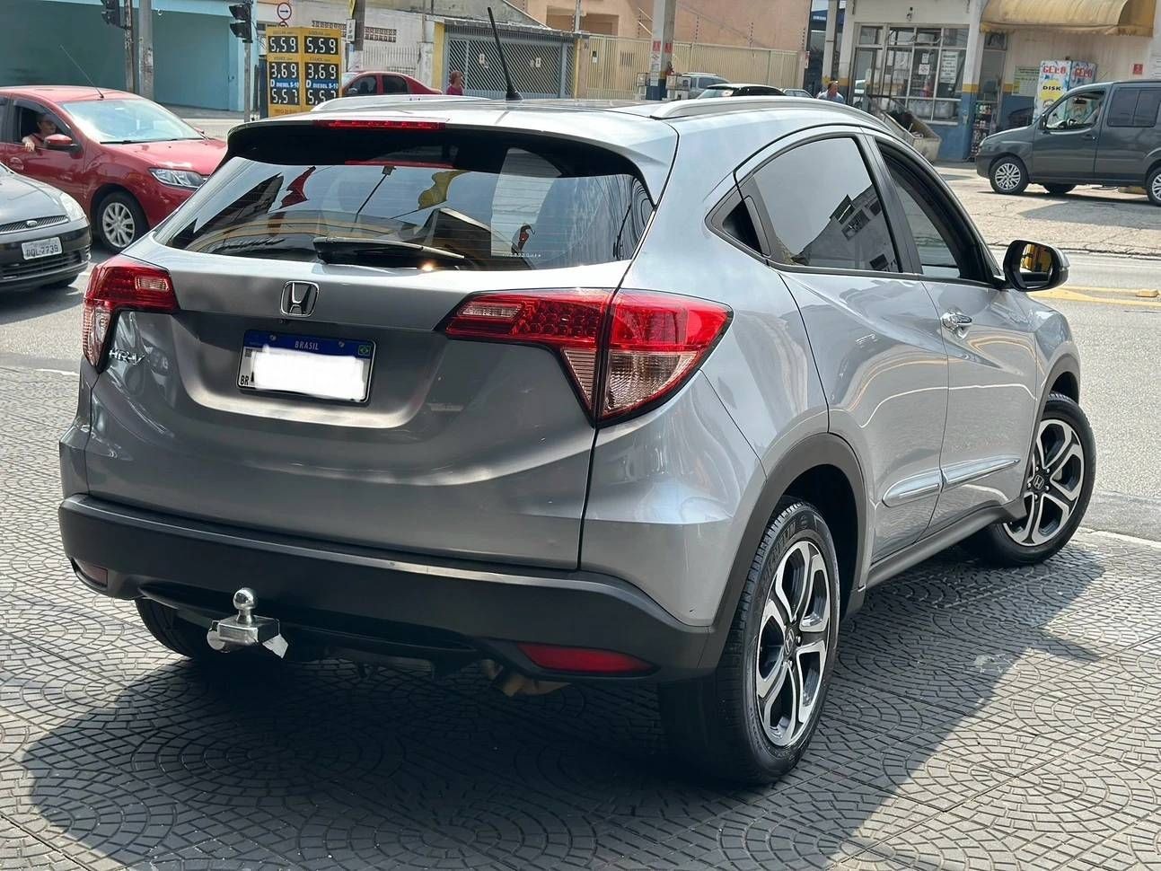 Car Image 4