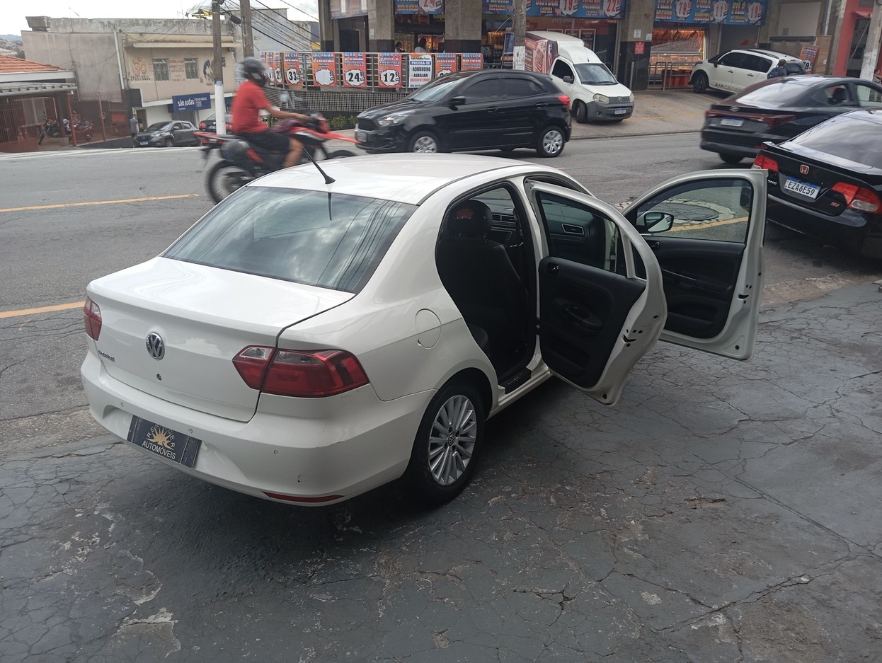 Car Image 8