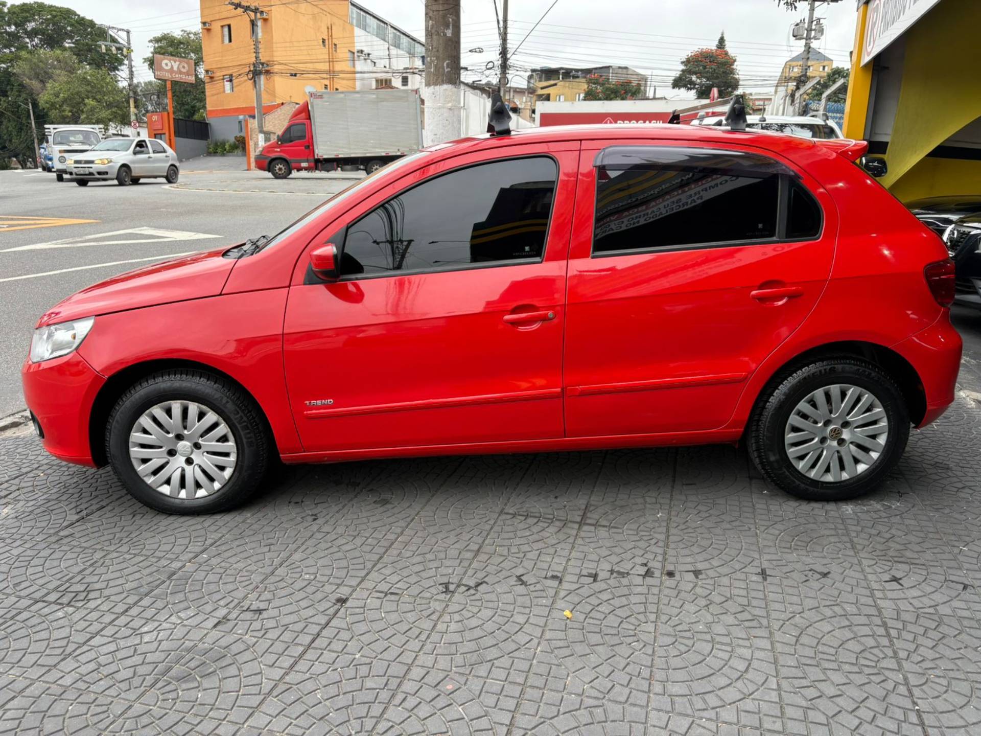 VOLKSWAGEN GOL