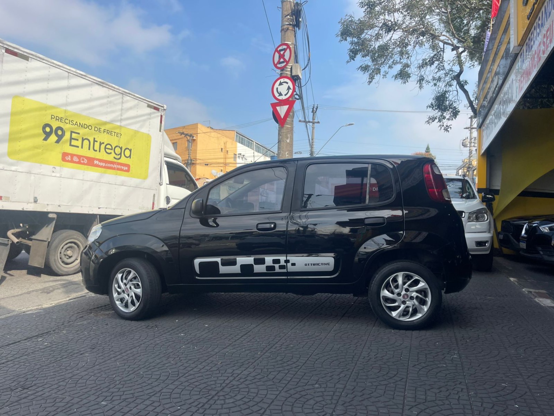 FIAT UNO