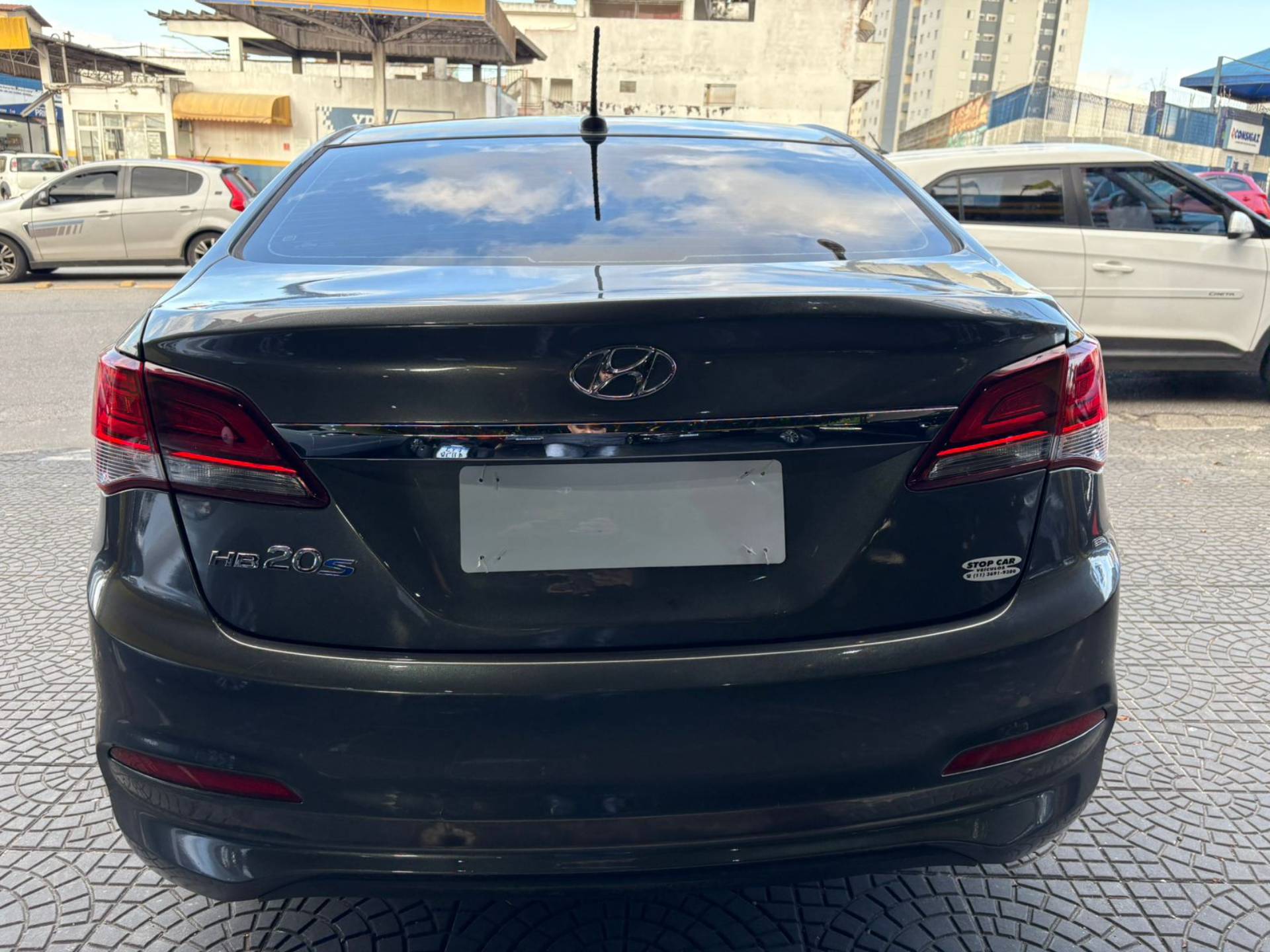 HYUNDAI HB20S