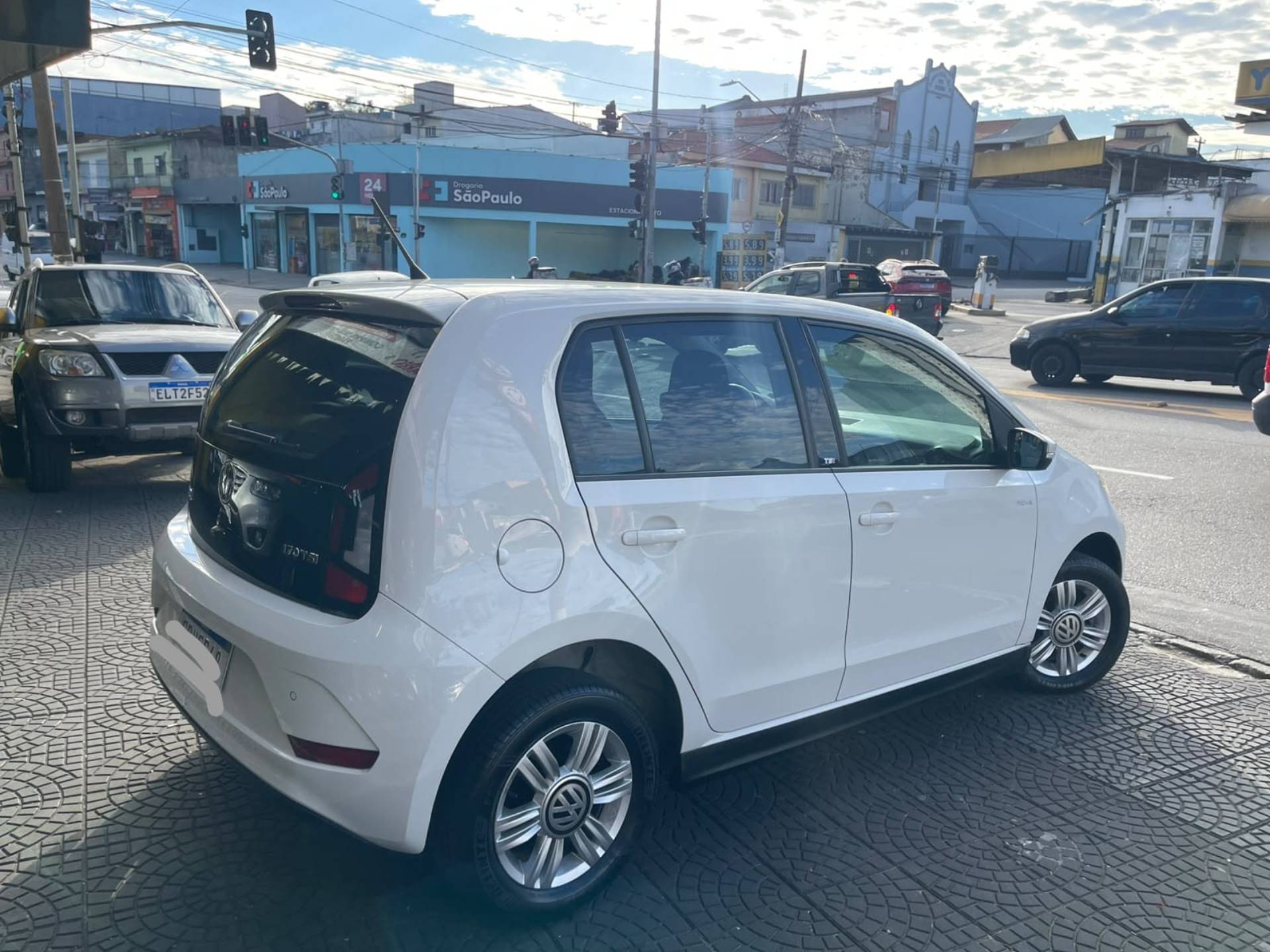 VOLKSWAGEN UP