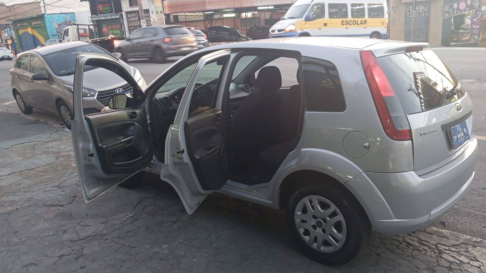 FORD FIESTA