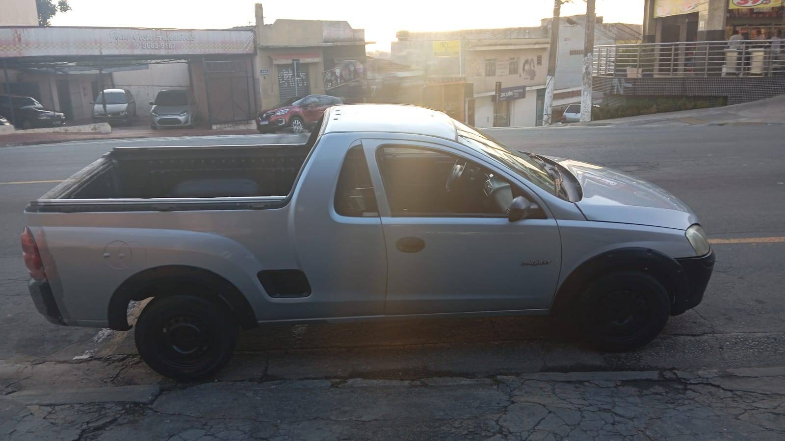 CHEVROLET MONTANA