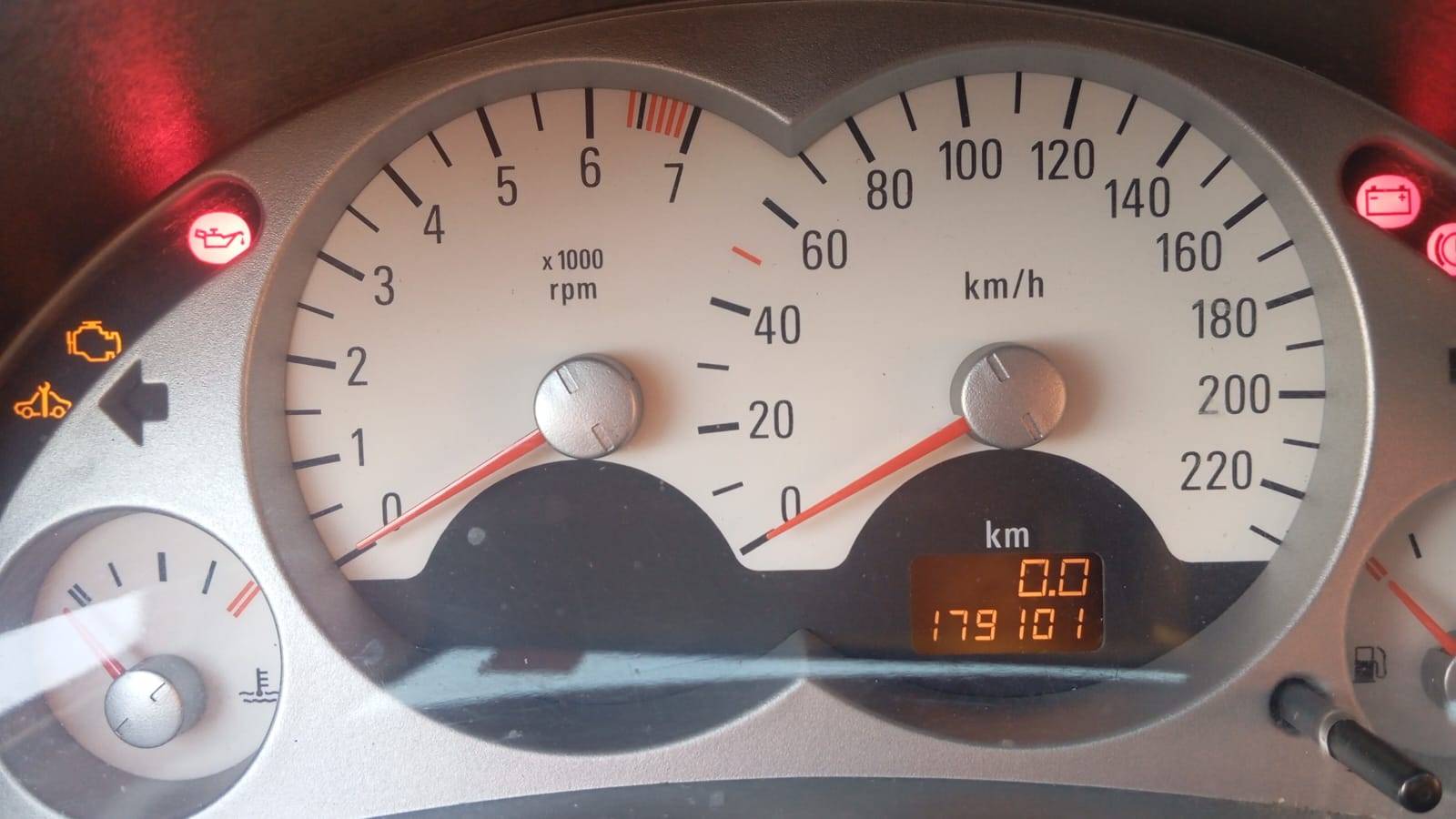 CHEVROLET MONTANA