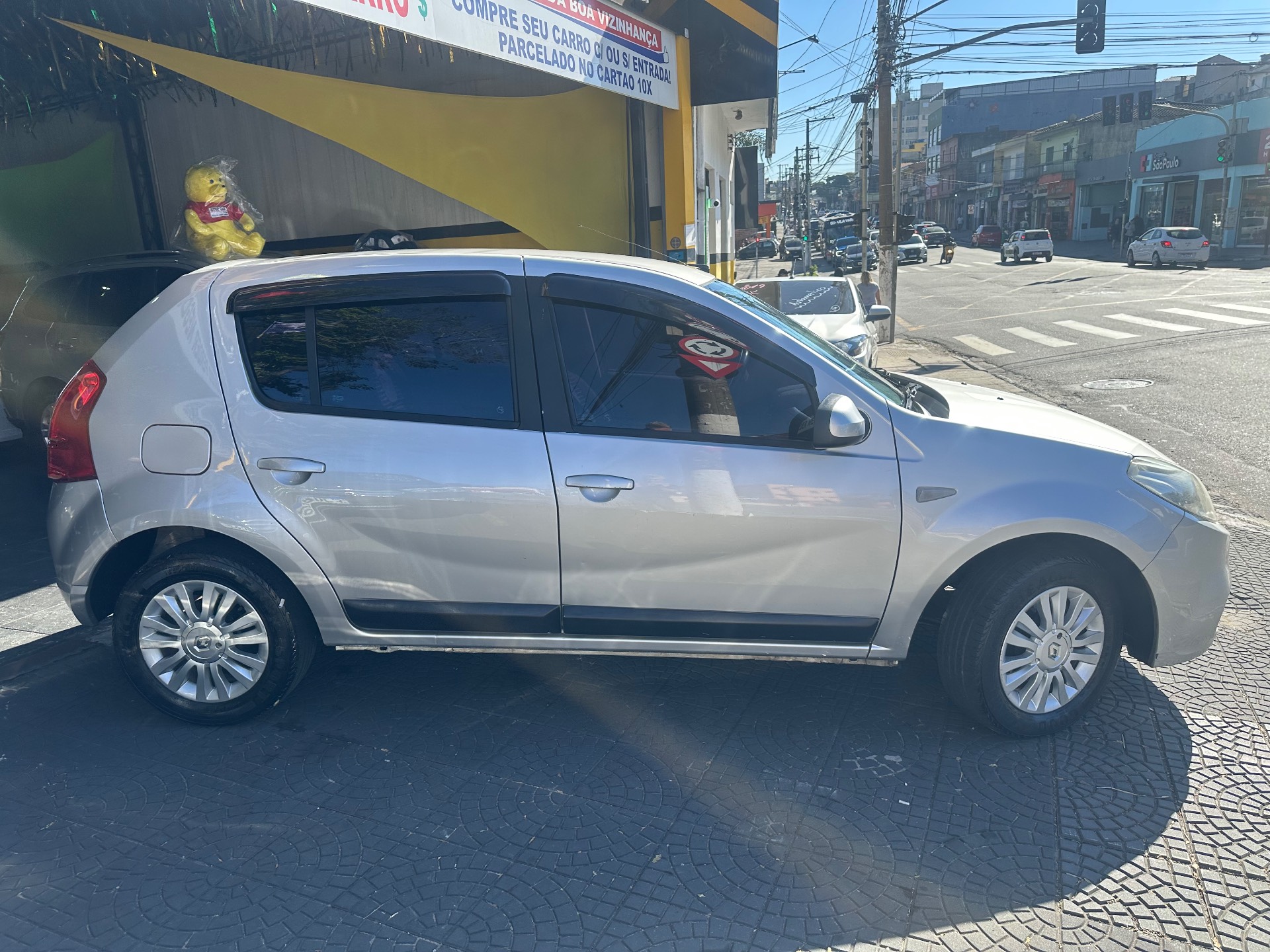 RENAULT SANDERO