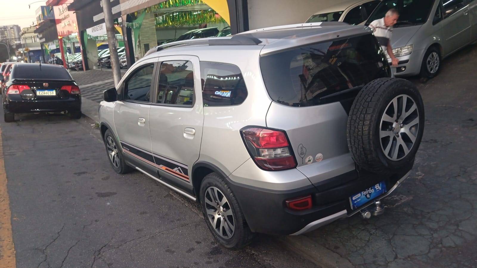 CHEVROLET SPIN