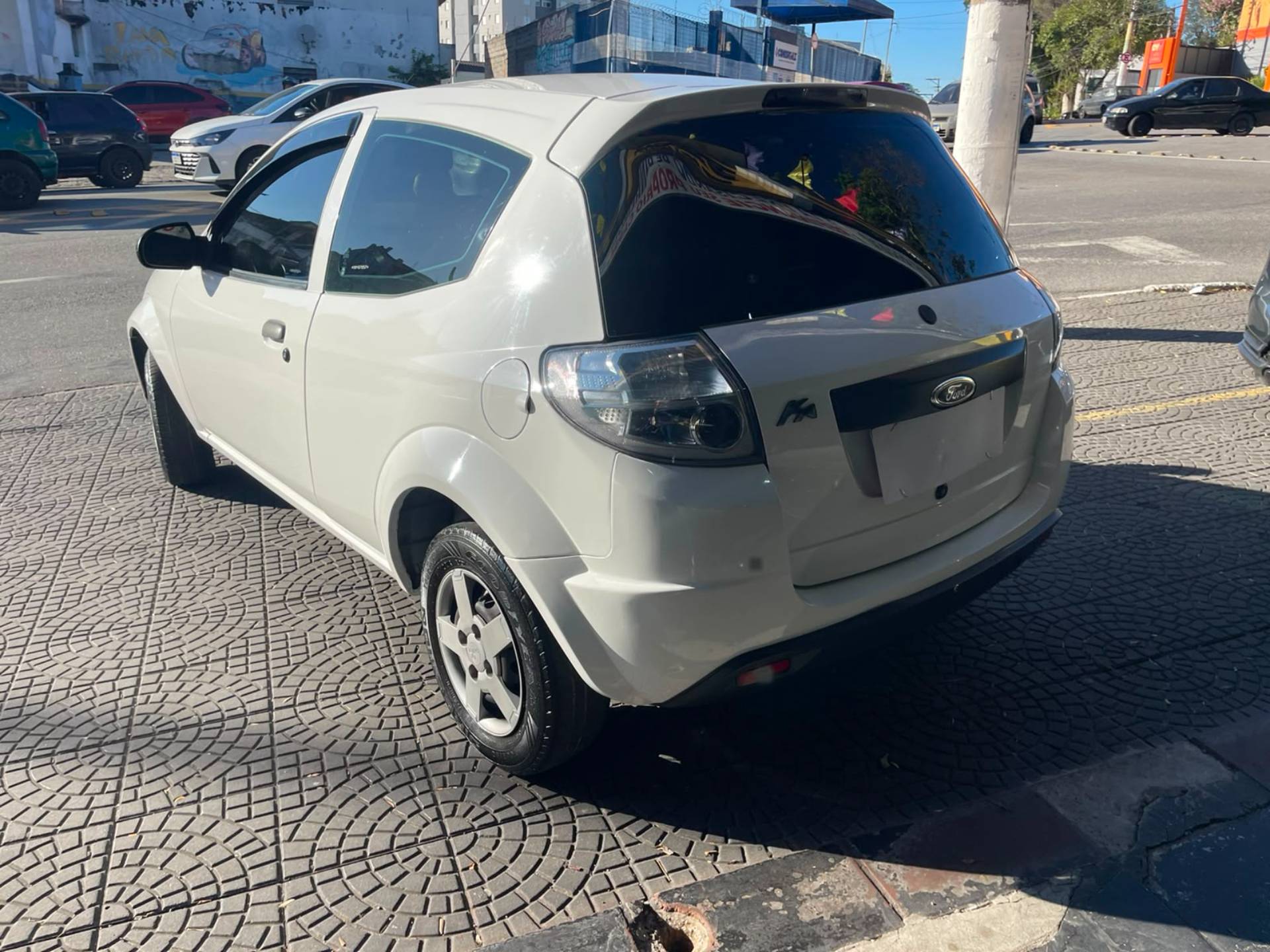FORD KA