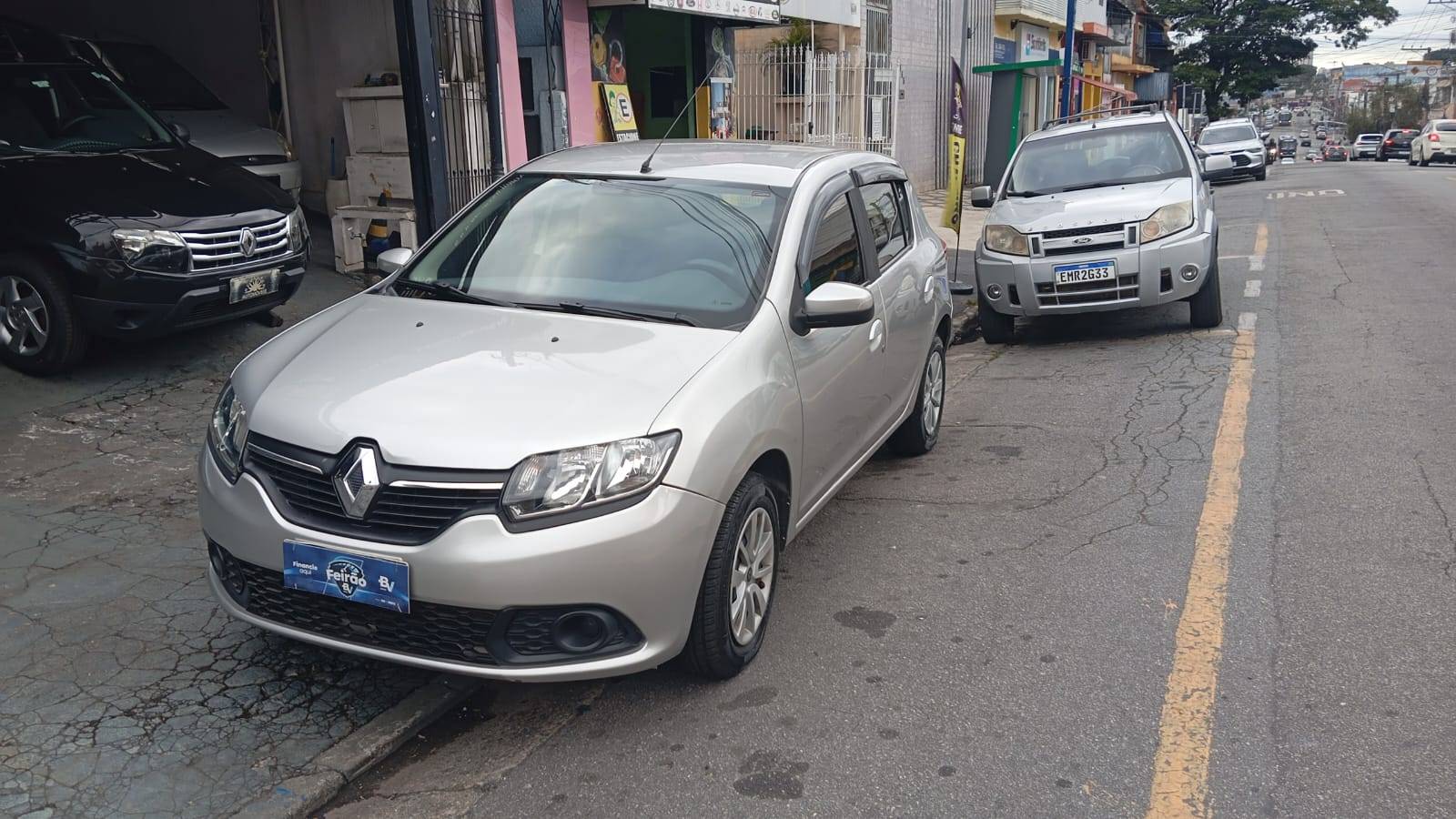 RENAULT SANDERO