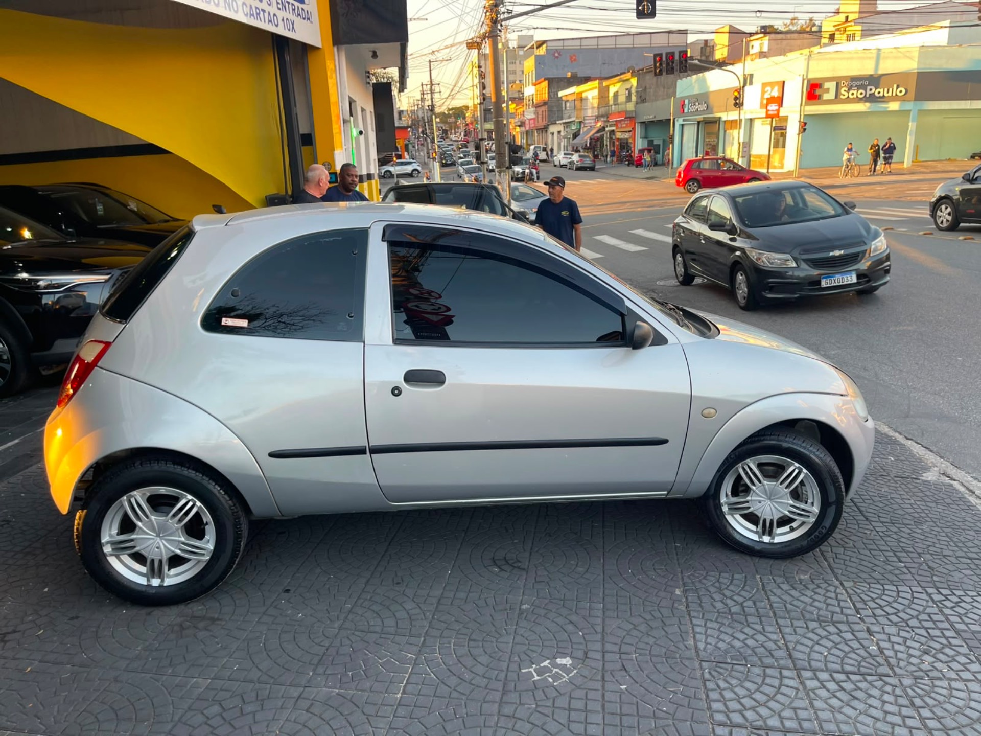FORD KA