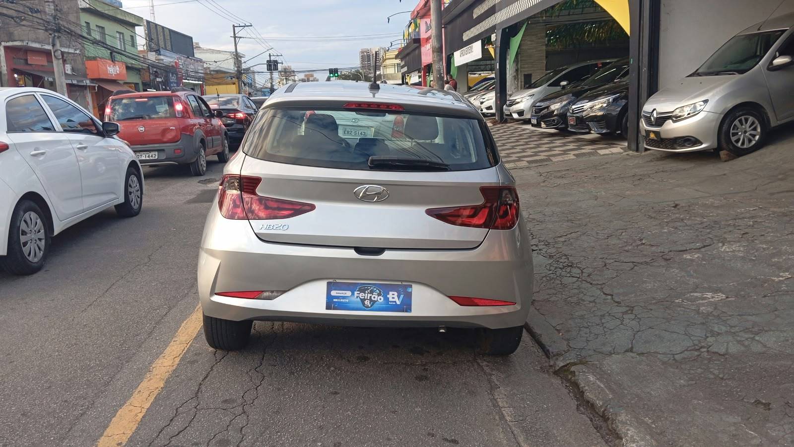HYUNDAI HB20