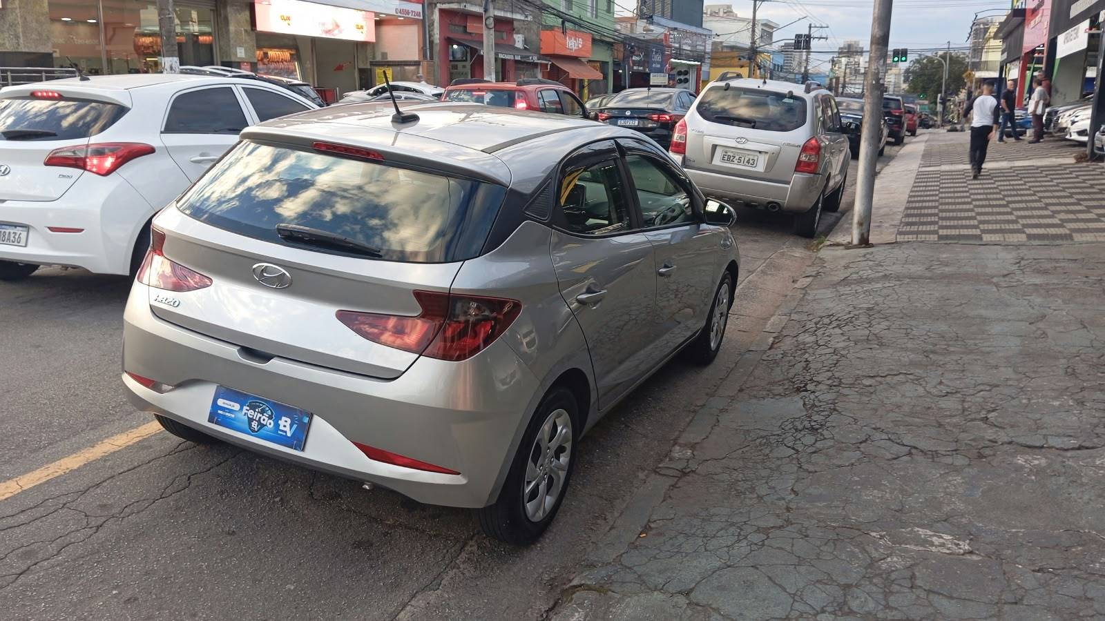 HYUNDAI HB20