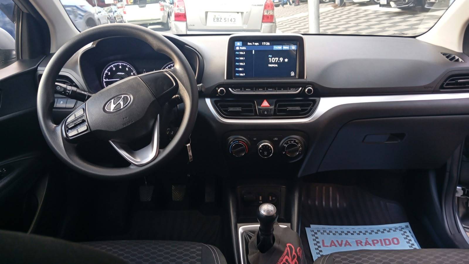 HYUNDAI HB20