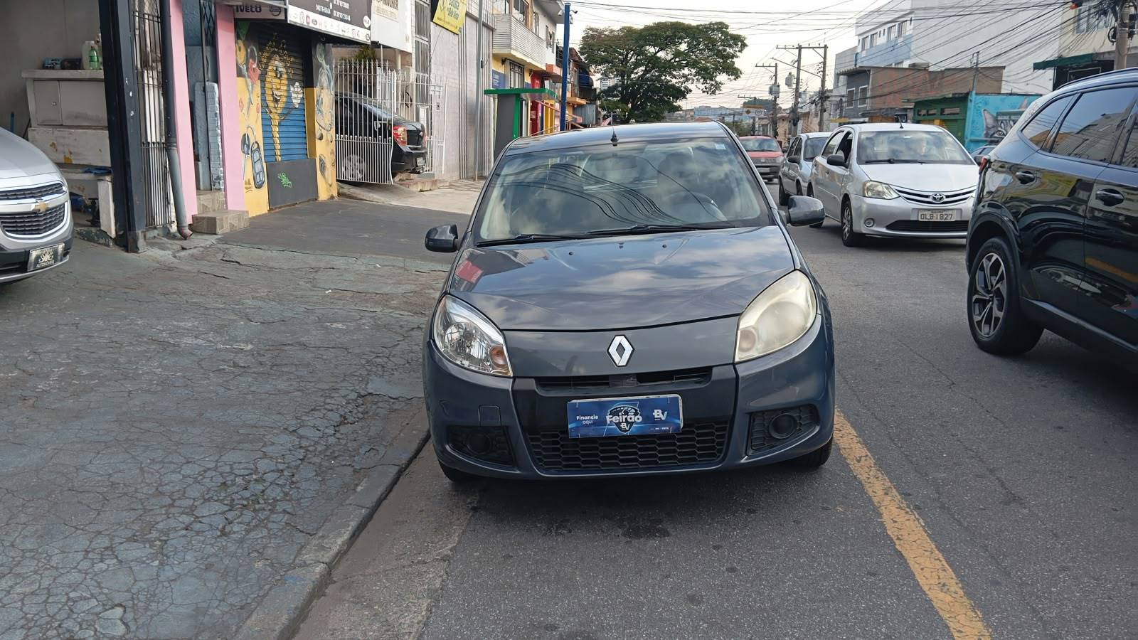 RENAULT SANDERO