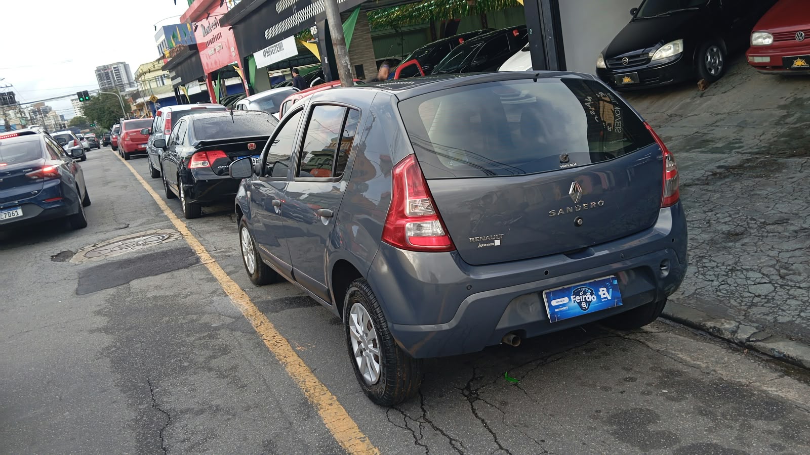 RENAULT SANDERO