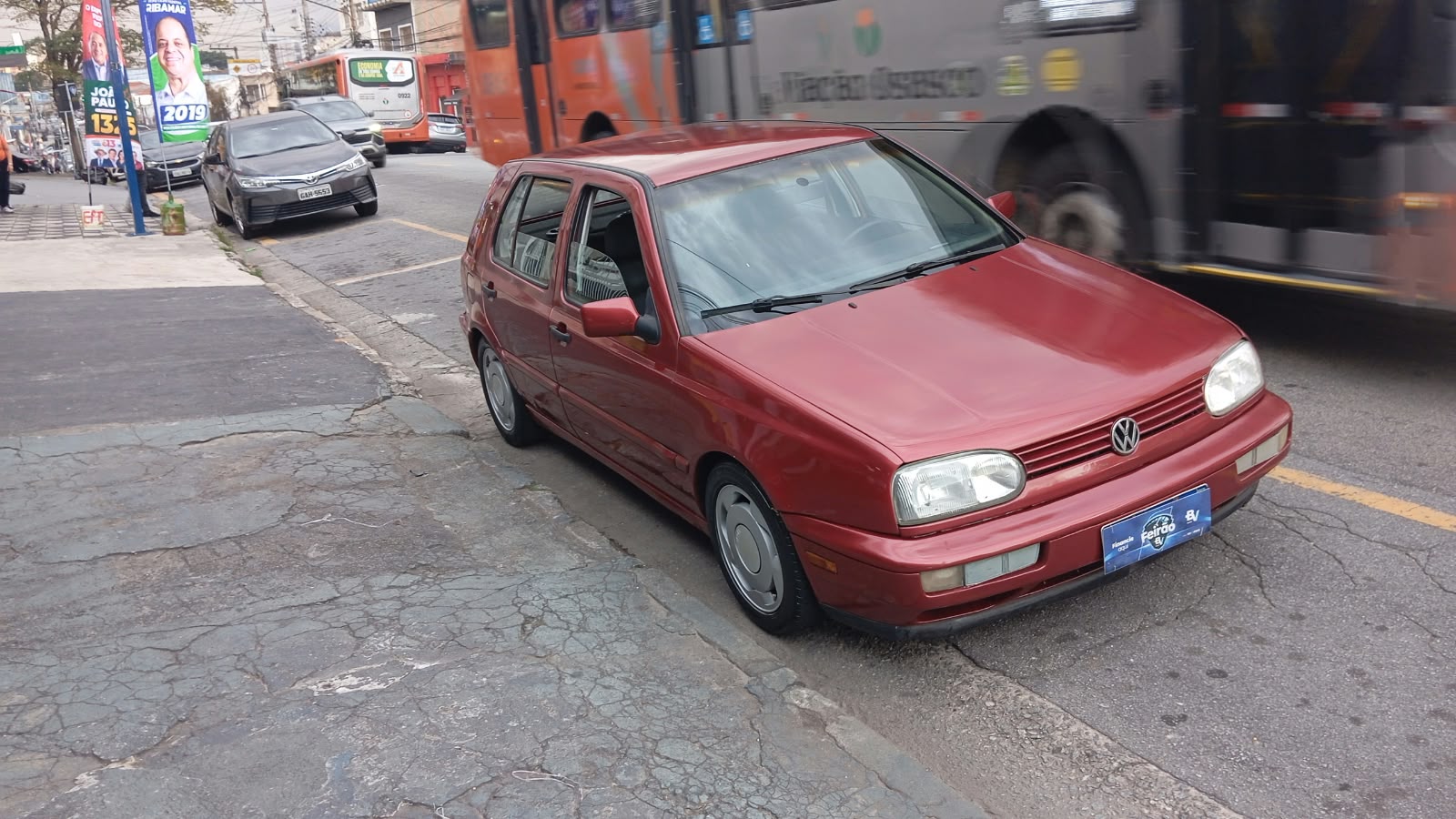 VOLKSWAGEN GOLF